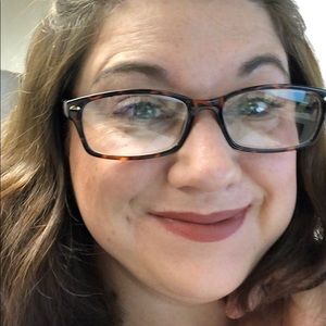 Meet your Posher, Beth